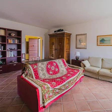 Casa vacanze Doddy Nei Pressi Di Barbarossa Porto Azzurro