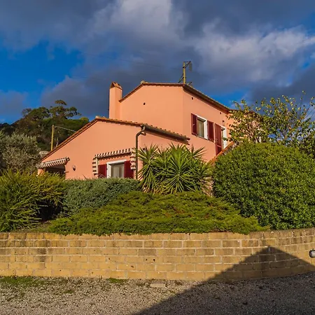 Doddy Nei Pressi Di Barbarossa * Porto Azzurro