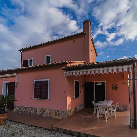Doddy Nei Pressi Di Barbarossa Casa vacanze