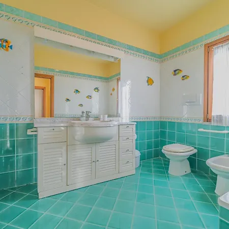 Doddy Nei Pressi Di Barbarossa Nyaraló