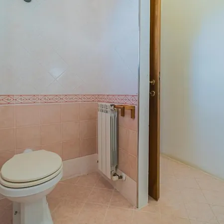 Doddy Nei Pressi Di Barbarossa Nyaraló Porto Azzurro